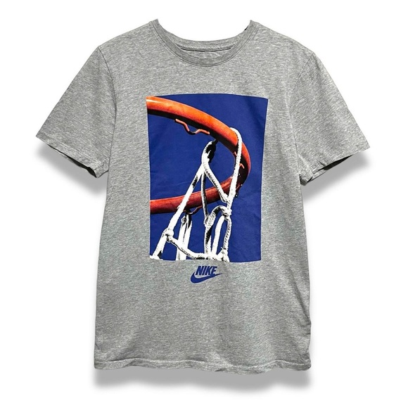 Nike Basketball Graphic T Shirt Green - (S) - Picture 1 of 5